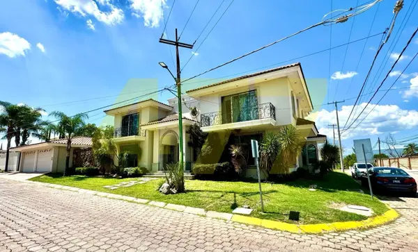 Casa en venta en Balcones del Campestre, León — foto 2 de 26