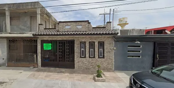Casa en venta en Balcones de Alcala, Reynosa — foto 3 de 7
