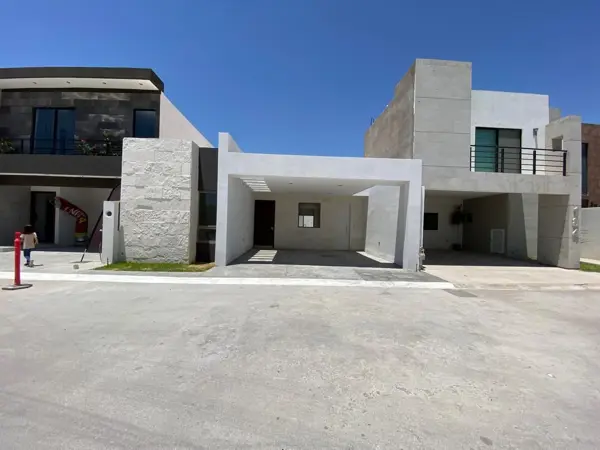Casa en venta en Los Viñedos, Torreón — foto 2 de 9
