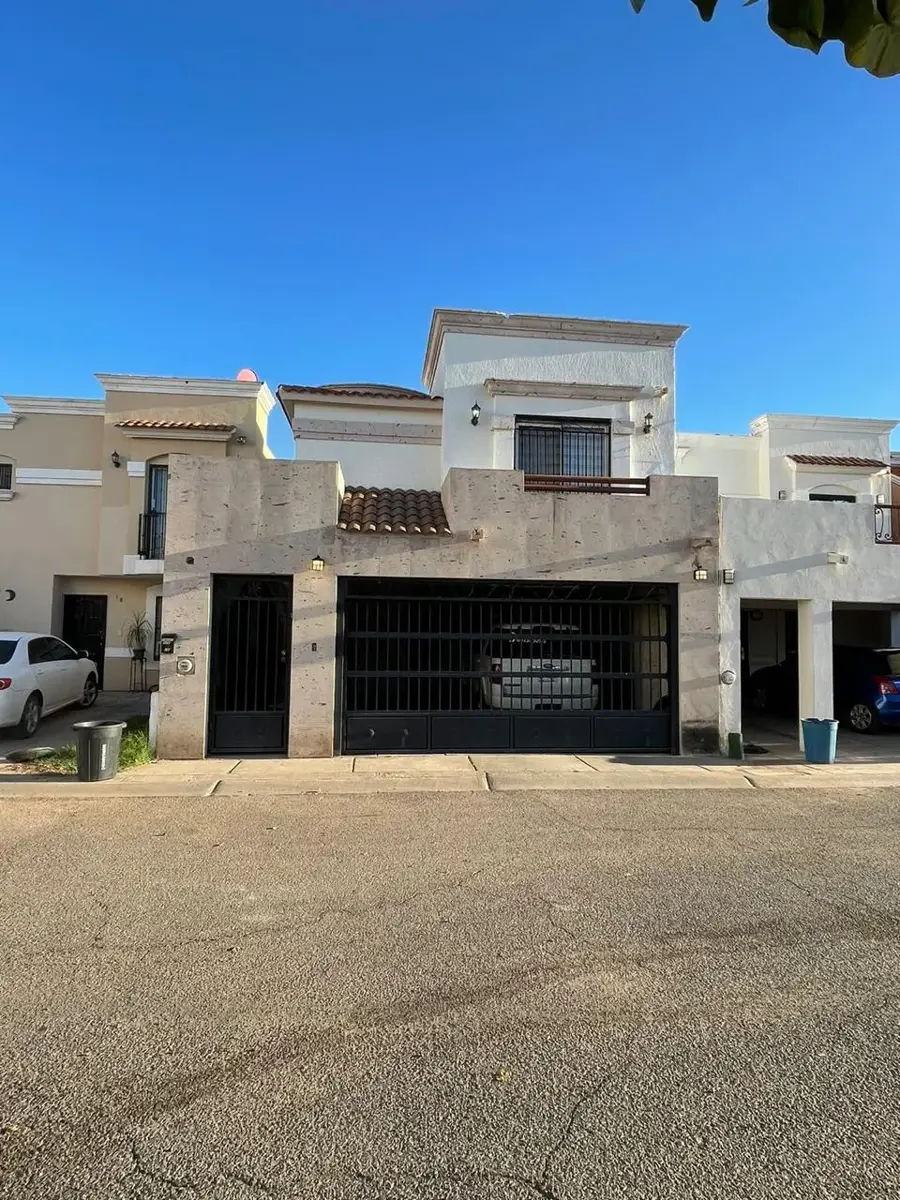Casa en venta en El Esplendor, Hermosillo — foto 1 de 25
