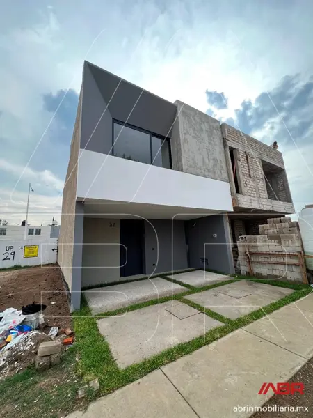 Casa en Valle de San Isidro, Zapopan, Jalisco