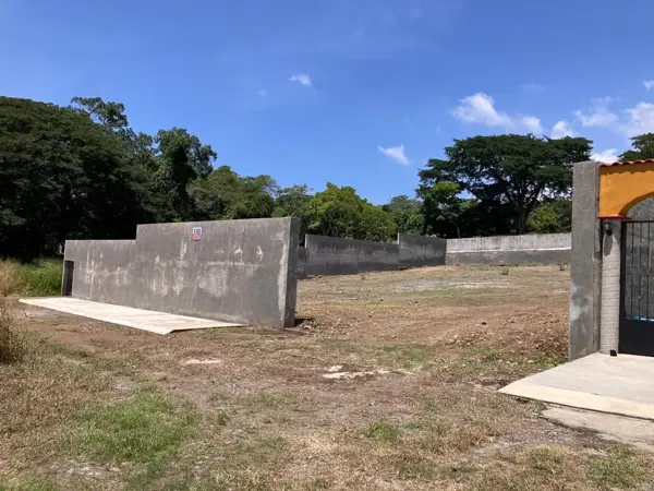 Terreno en venta en El Chivato (Providencia), Villa de Álvarez — foto 3 de 10