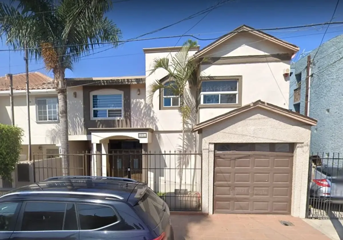 Casa en venta en Playas de Tijuana Sección Costa de Oro, Tijuana — foto 1 de 9