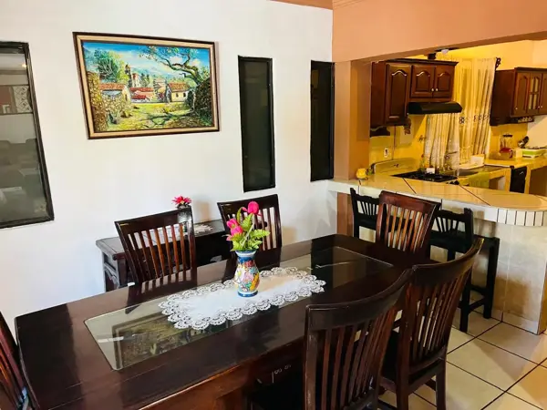 Casa en renta en Hermenegildo Galeana, Cuautla — foto 3 de 19