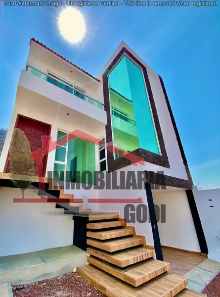 Casa en Granjas Banthí Sección Solares, San Juan del Río, Querétaro