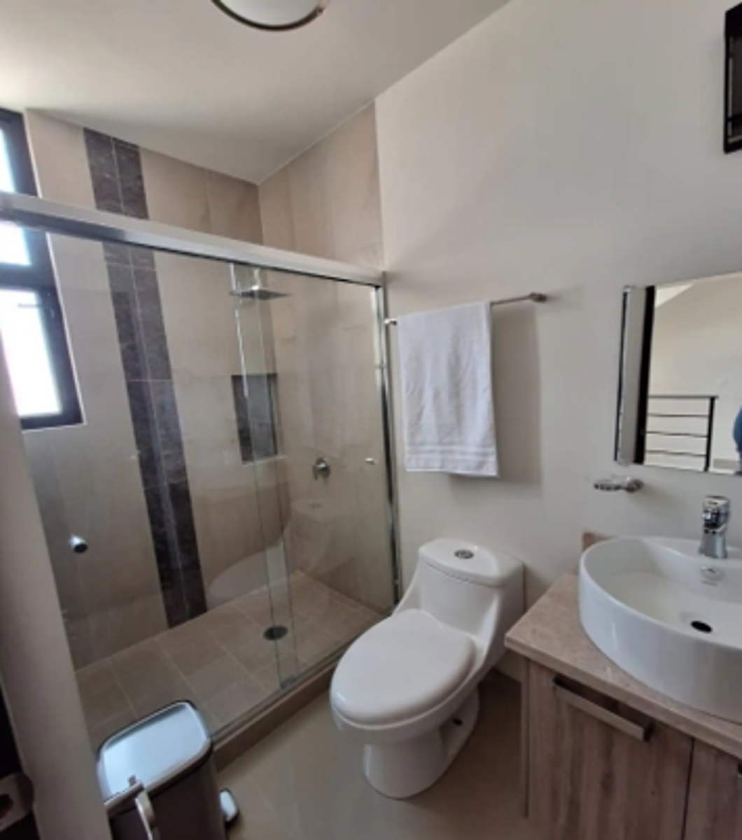 Casa en venta en La Cima Residencial, La Paz — foto 1 de 9