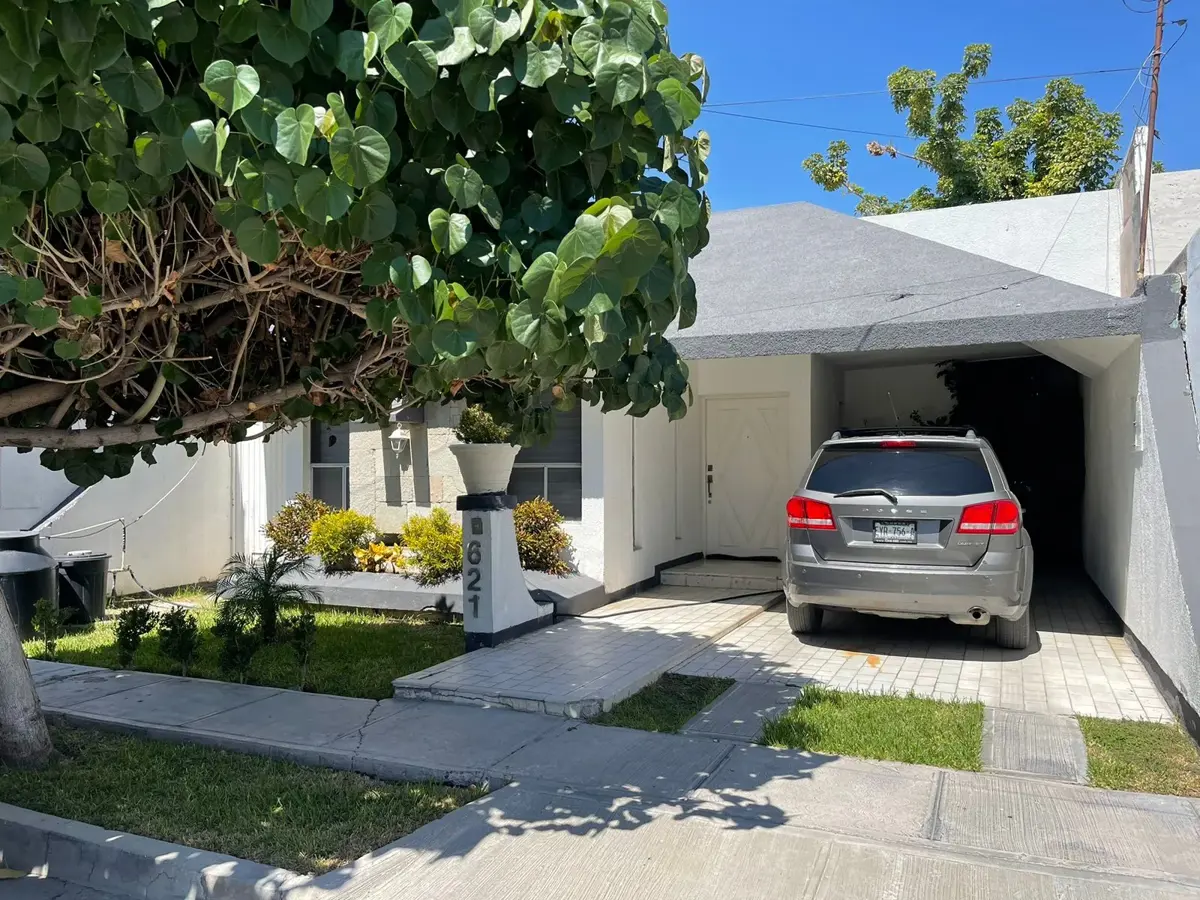 Casa en venta en San Isidro, Torreón — foto 1 de 24