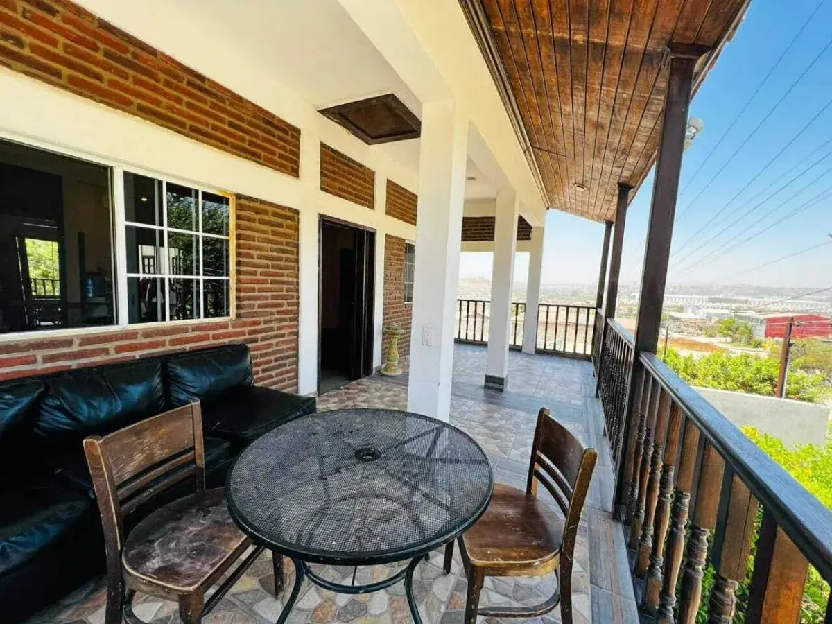 Quinta en venta en Los Girasoles, Tijuana — foto 1 de 23