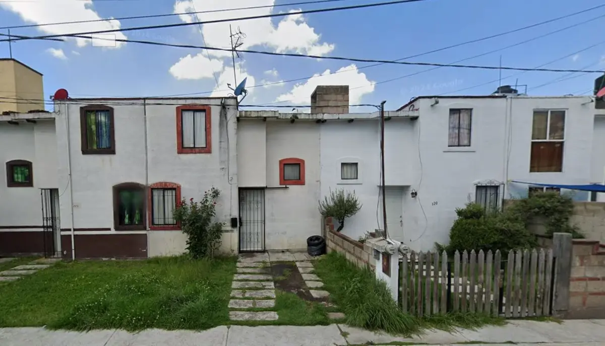 Casa en venta en Villas Santín, Toluca — foto 1 de 5