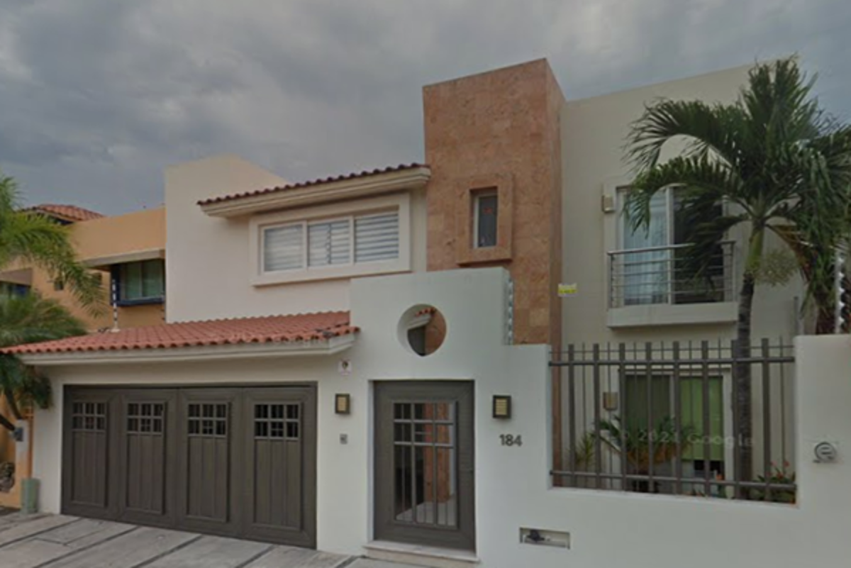 Casa en venta en Diaz Ordaz, Puerto Vallarta — foto 1 de 9