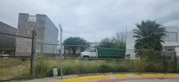 Terreno en Venta en San Francisco de los Romo, Sendero de los Quetzales, Aguascalientes