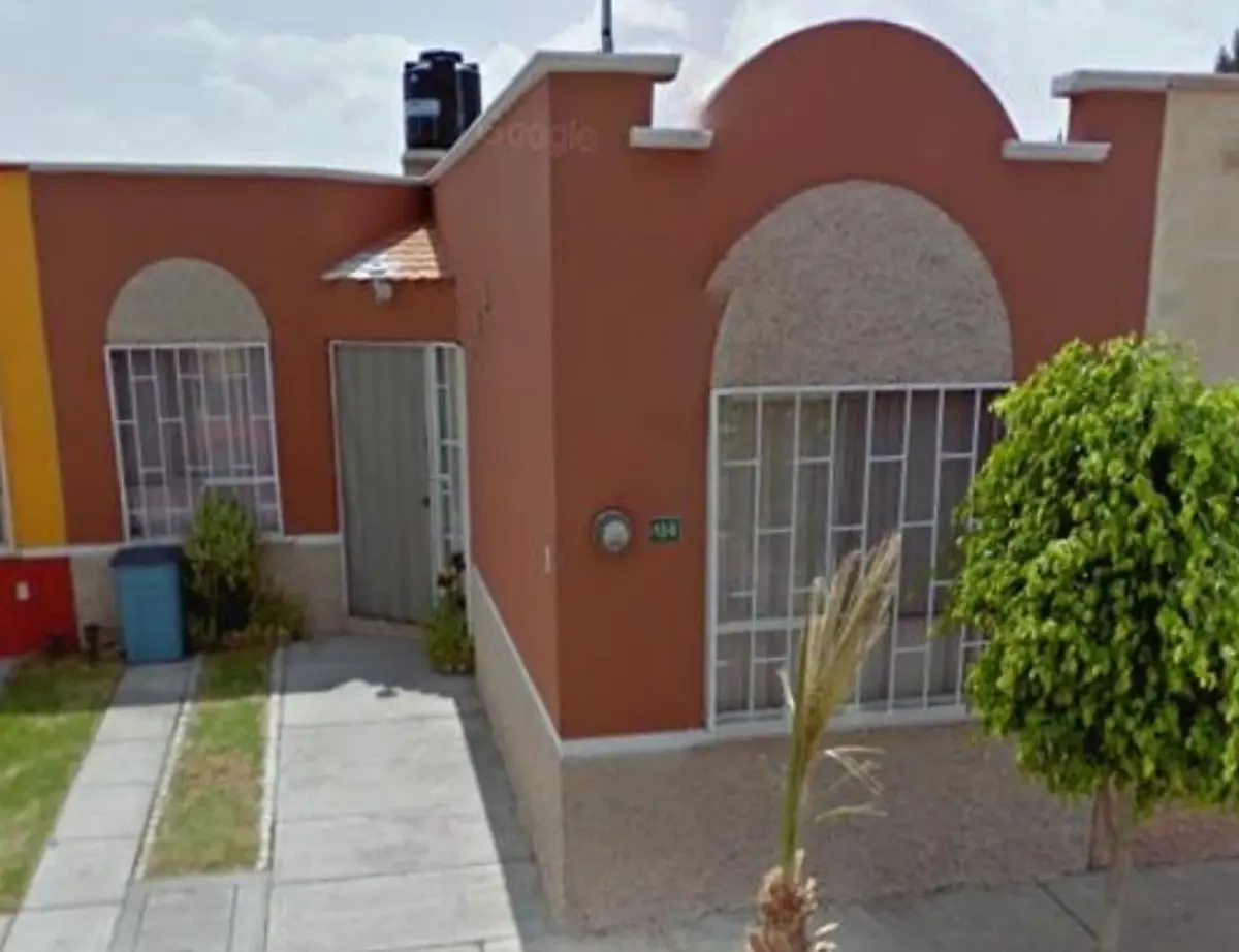 Casa en venta en Magisterial, Irapuato — foto 1 de 6
