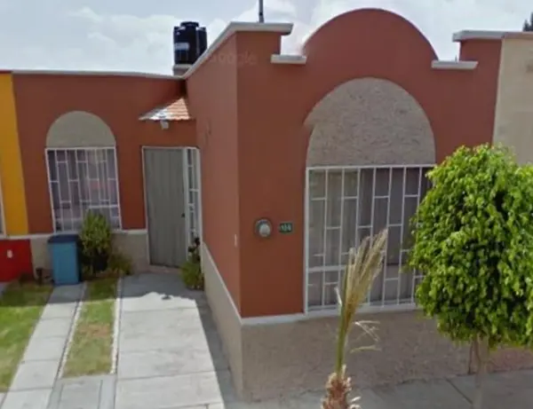 Casa en venta en Magisterial, Irapuato, Guanajuato