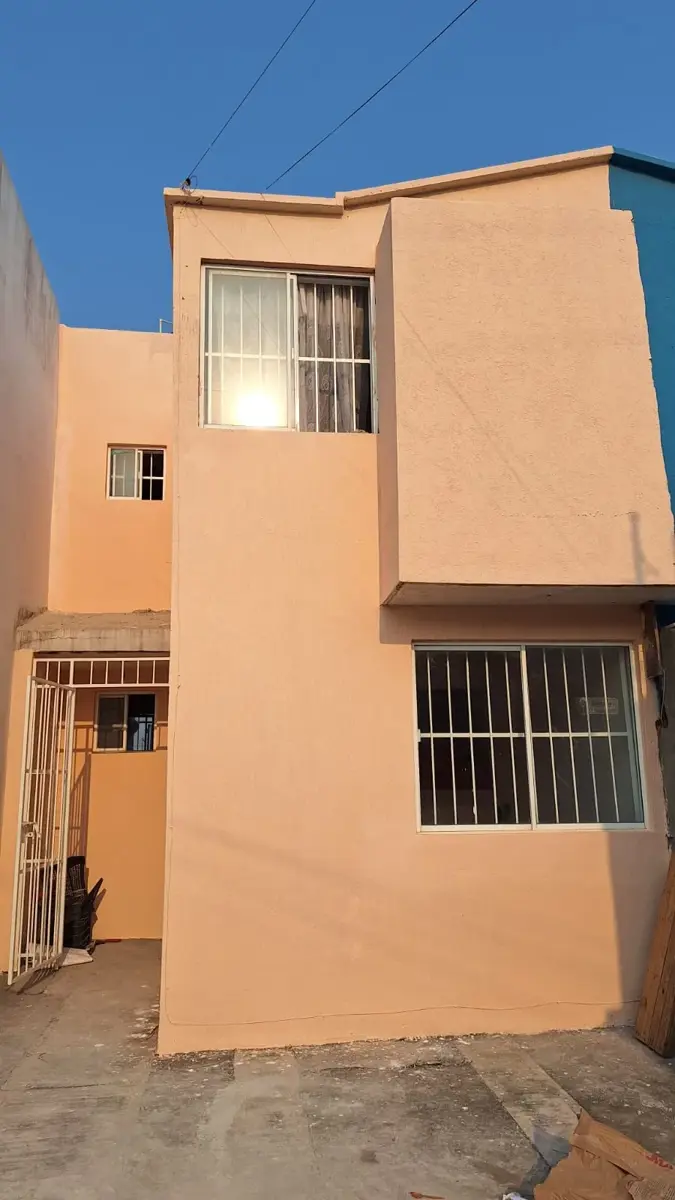 Casa en venta en Condado de Valle Dorado, Veracruz — foto 1 de 9