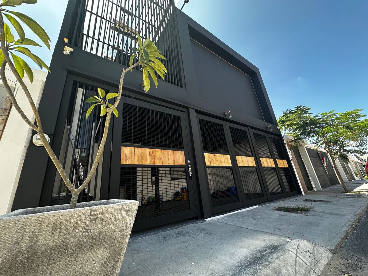 Casa en venta en Residencial Santa Fe, Corregidora — foto 1 de 29