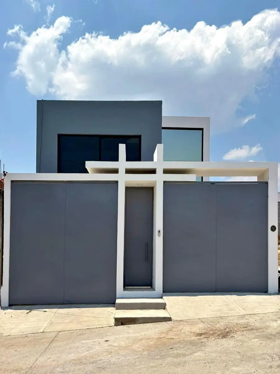 Casa en venta en Praderas de la Loma, Morelia — foto 1 de 11