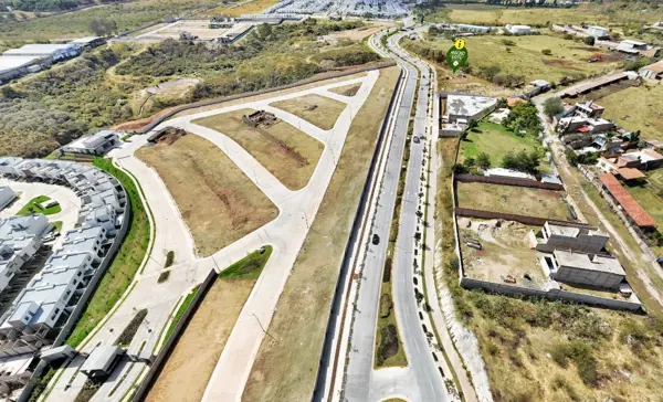 Terreno en venta en Valle Imperial, Zapopan — foto 3 de 5