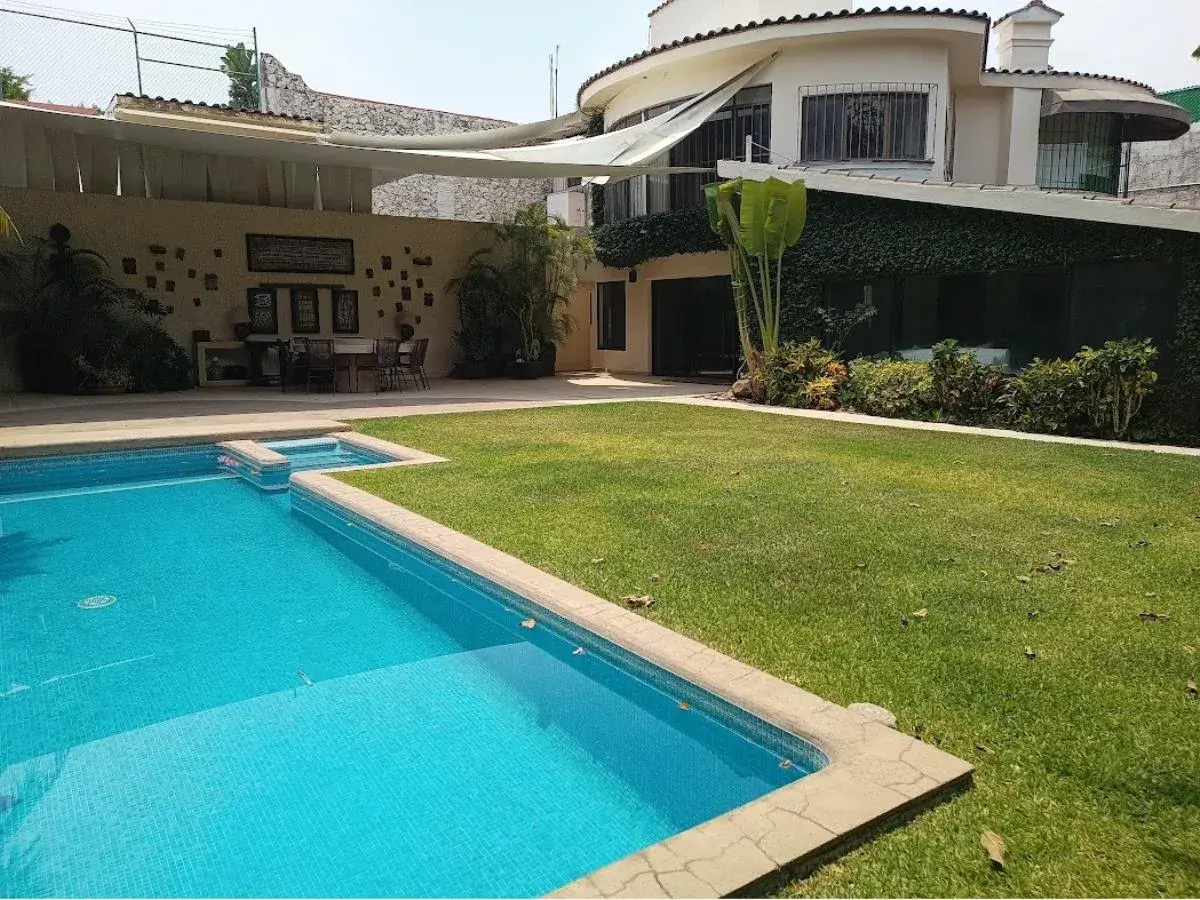 Casa en venta en Vista Hermosa, Cuernavaca — foto 1 de 28