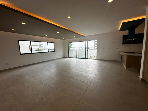 Casa en venta en Cañadas del Lago, Corregidora — foto 2 de 27