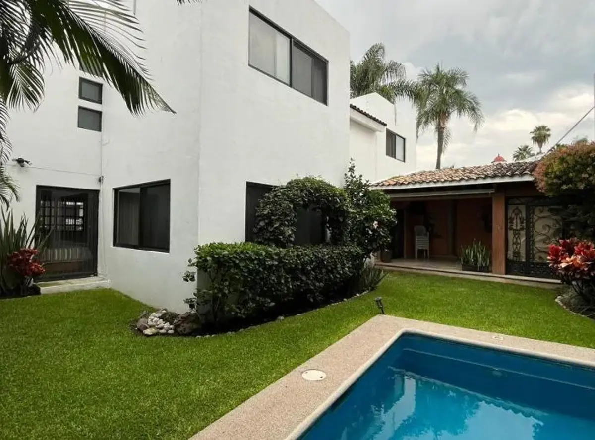 Casa en venta en Amatitlan, Cuernavaca — foto 1 de 21