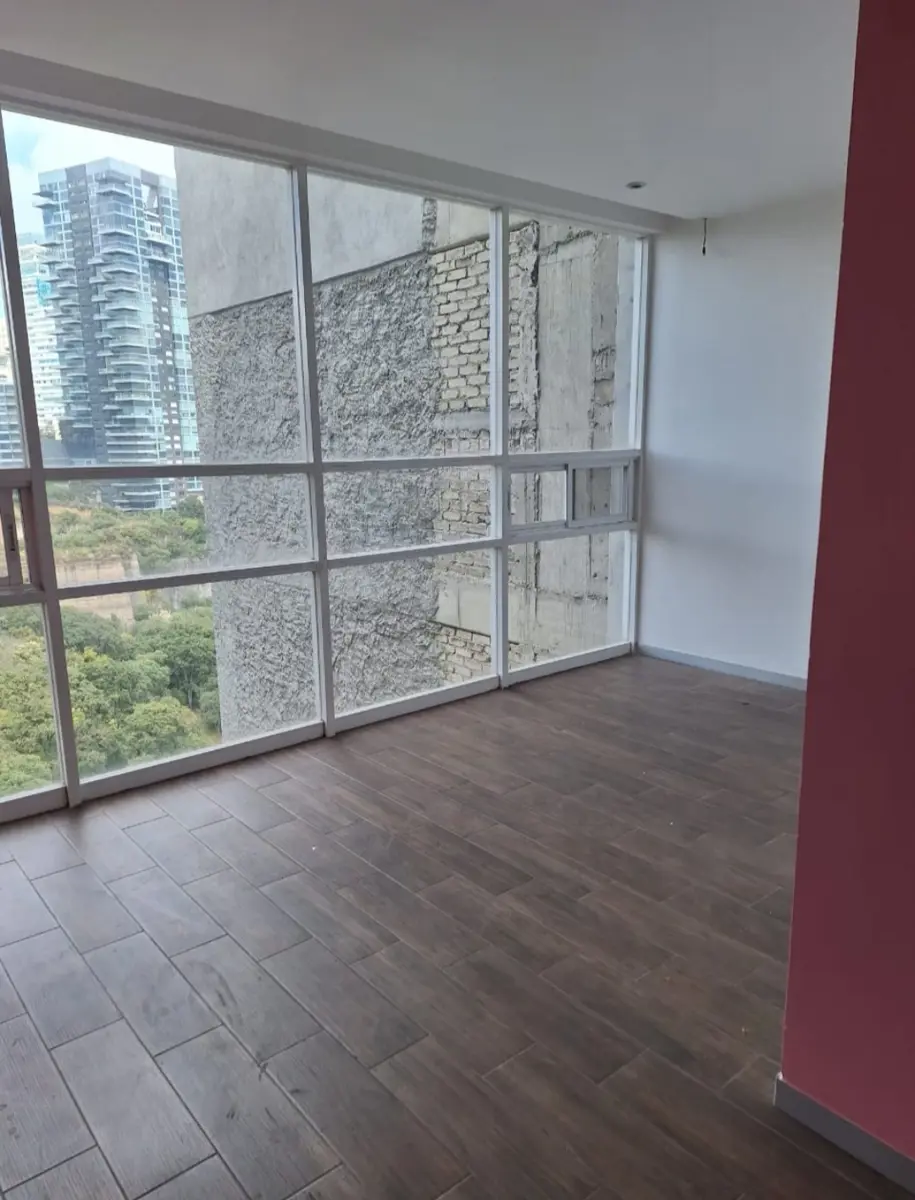 Local en renta en Bosques de las Lomas, Cuajimalpa de Morelos — foto 1 de 16