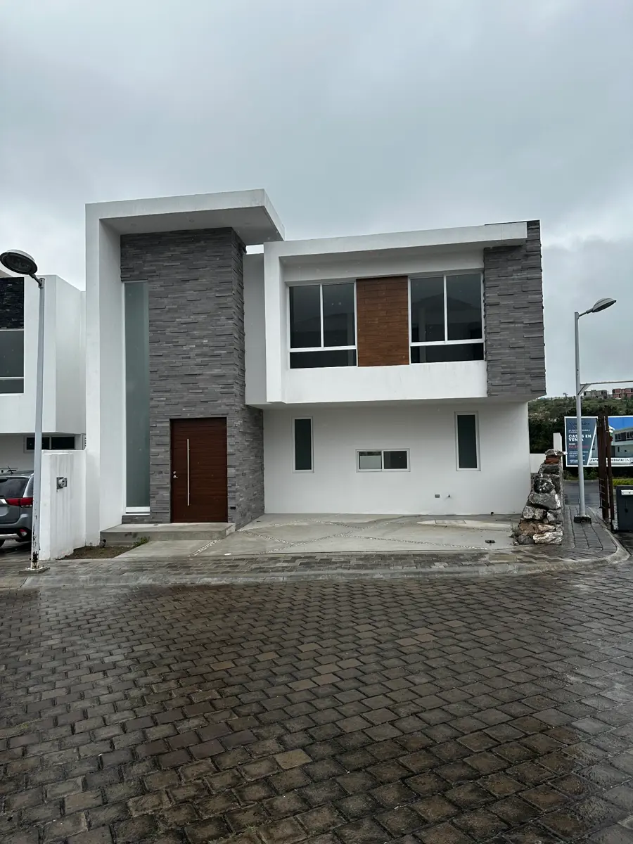 Casa en venta en Cuautinchan, Cuautinchán — foto 1 de 36
