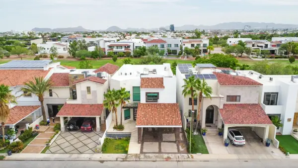 Casa en venta en Los Lagos, Hermosillo — foto 3 de 23