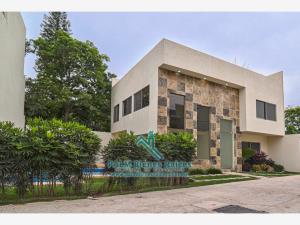 Casa en venta en Lomas de Cuernavaca, Temixco — foto 2 de 35
