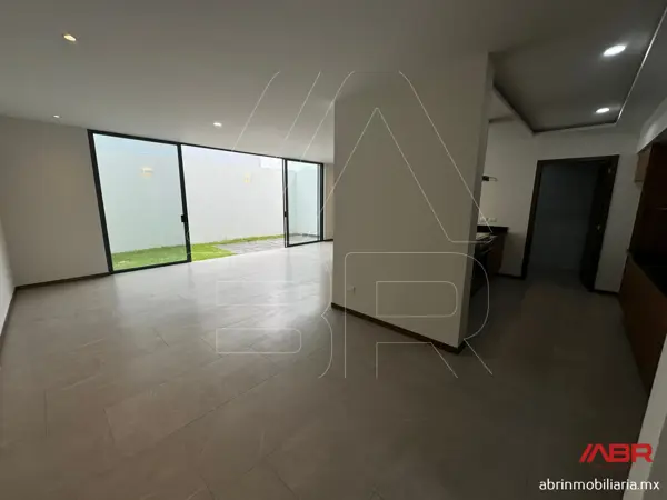 Casa en venta en Paseos del Parque, Zapopan — foto 3 de 36
