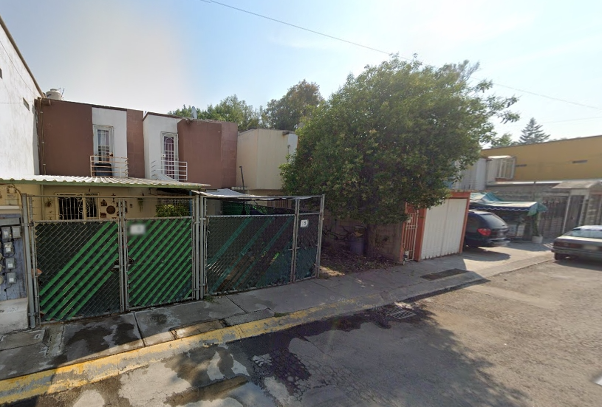 Casa en venta en El Bosque Tultepec, Tultepec — foto 1 de 15