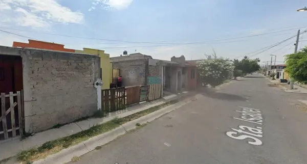 Casa en venta en Hacienda Santa Fe, Tlajomulco de Zúñiga — foto 2 de 5