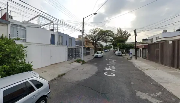 Casa en venta en Las Aguilas, Zapopan — foto 3 de 8