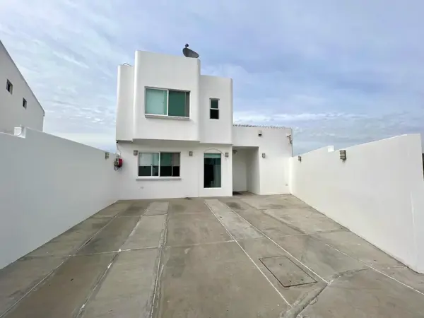Casa en venta en Valle Sur, Tijuana — foto 3 de 25