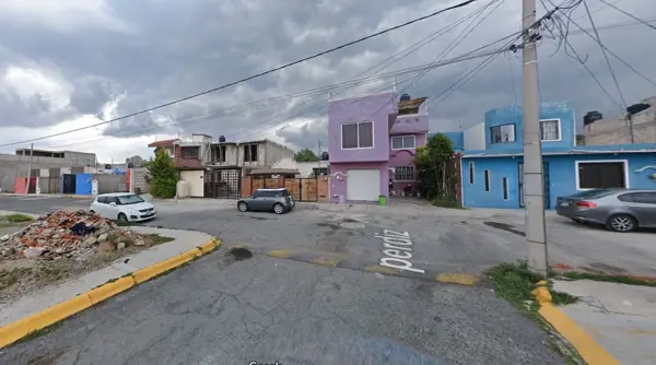 Casa en venta en El Paraíso, Mineral de la Reforma — foto 3 de 8