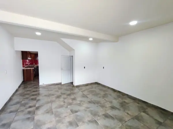 Casa en venta en San Cristobal Huichochitlan, Toluca — foto 2 de 14