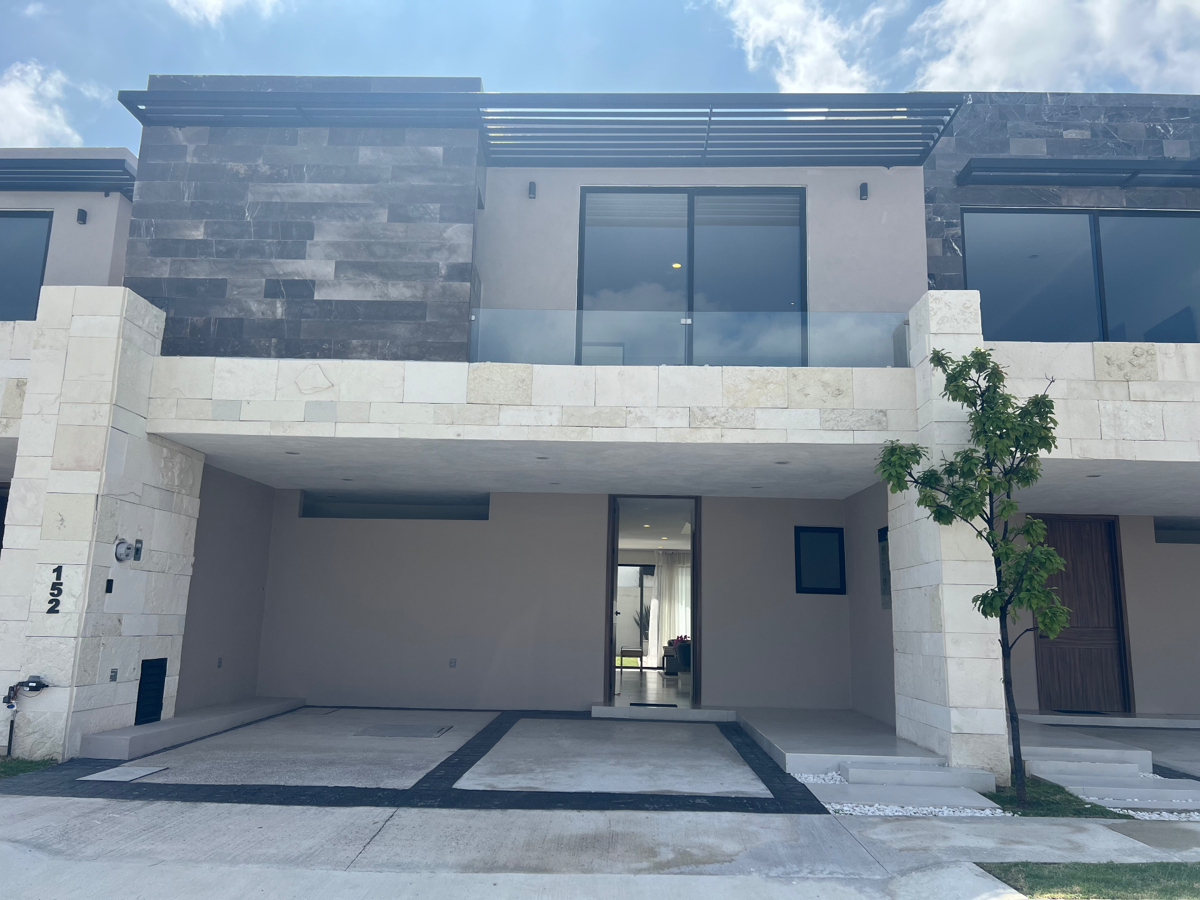 Casa en venta en El Cielo Residencial, León — foto 1 de 9