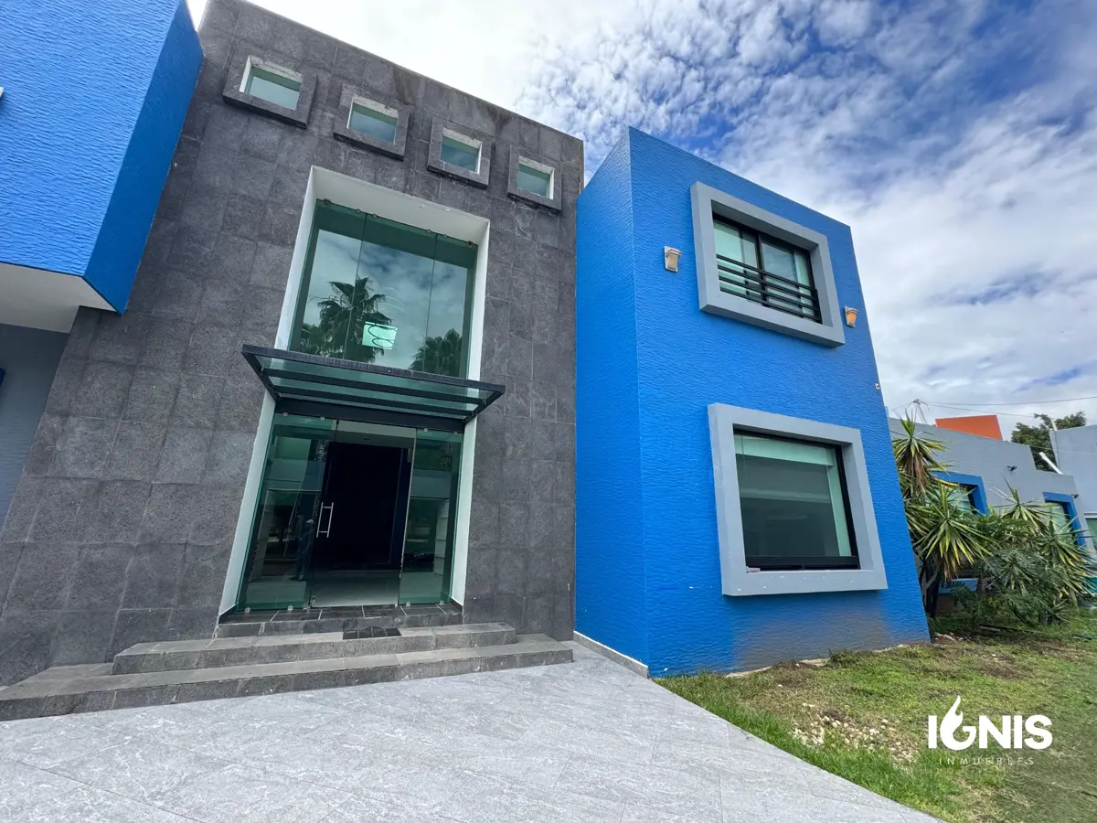 Casa en venta en Américas Britania, Morelia — foto 1 de 21