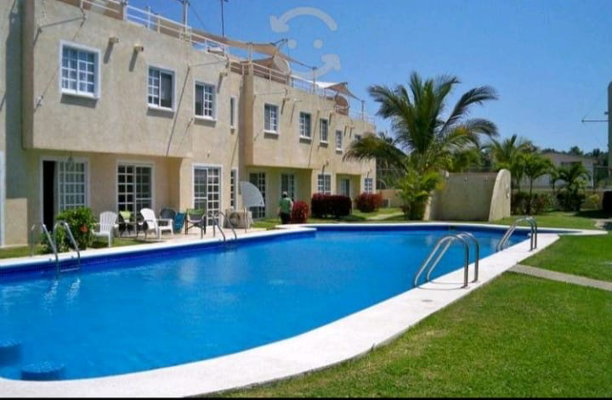 Casa en venta en Puente del Mar, Acapulco de Juárez — foto 1 de 15