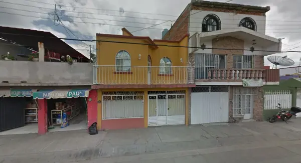 Casa en venta en Los Príncipes, Irapuato — foto 2 de 12