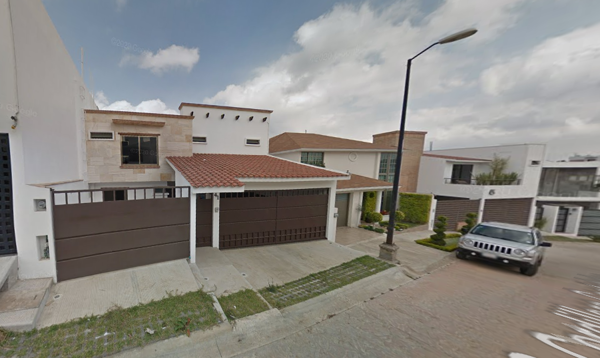 Casa en venta en Residencial Las Cumbres, Xalapa — foto 2 de 12