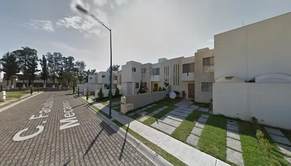 Casa en venta en Real Universidad, Morelia — foto 3 de 12