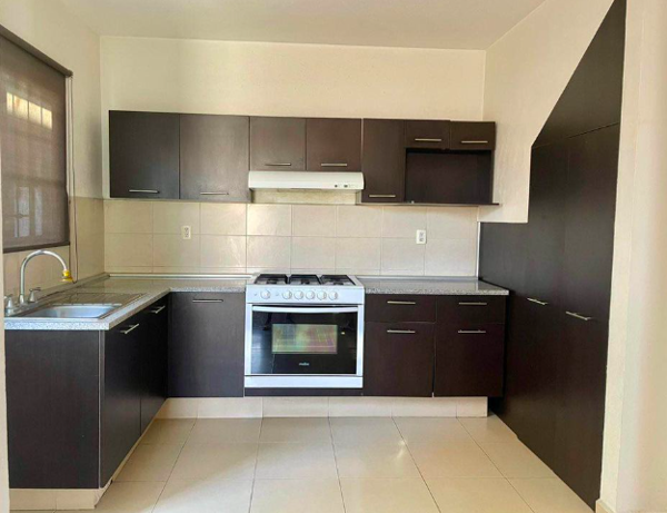Casa en venta en Colinas de Agua Caliente, Tijuana — foto 2 de 10