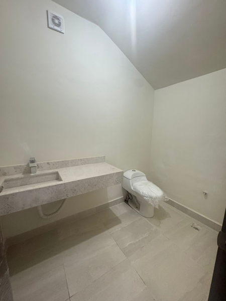 Casa en venta en Hacienda del Rosario, Torreón — foto 3 de 31