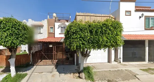 Casa en Paseos de La Castellana, León, Guanajuato