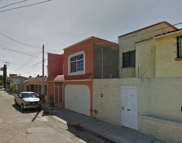 Casa en remate en Las Fuentes, Durango, Durango