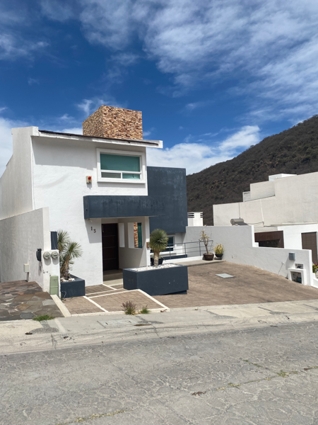 Casa en venta en Cumbres del Cimatario, Huimilpan — foto 3 de 17