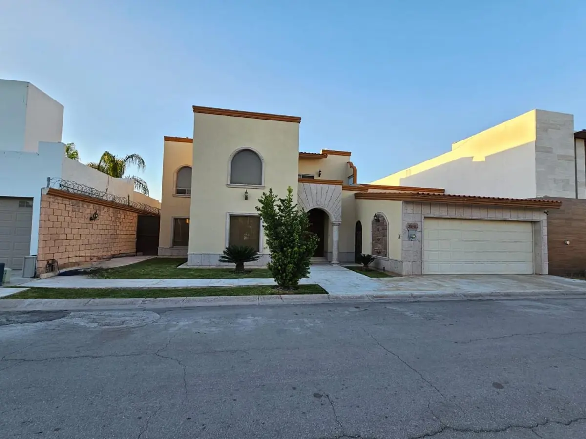 Casa en venta en Hacienda del Rosario, Torreón — foto 1 de 28