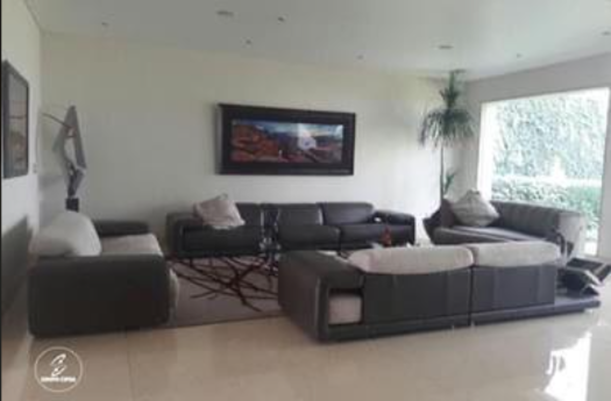 Casa en venta en Bosques de las Lomas, Cuajimalpa de Morelos — foto 1 de 22