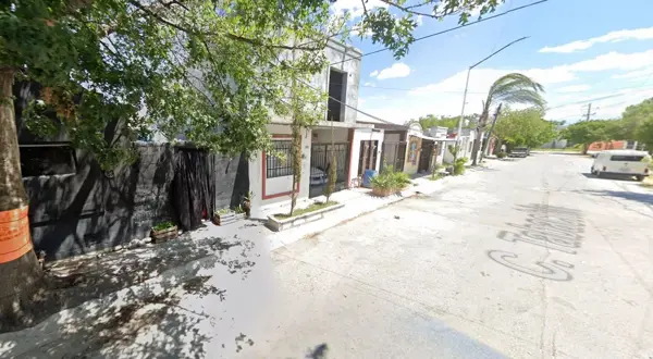 Casa en venta en Alberos, Cadereyta Jiménez — foto 2 de 5