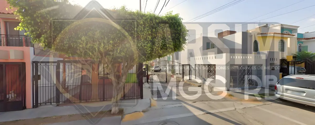 Casa en venta en Parques Del Nilo, Guadalajara — foto 1 de 62